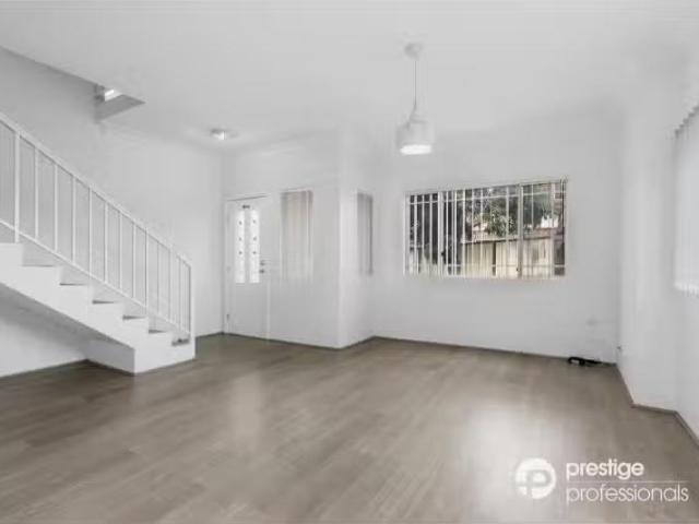 Condo for rent in Sydney, New South Wales