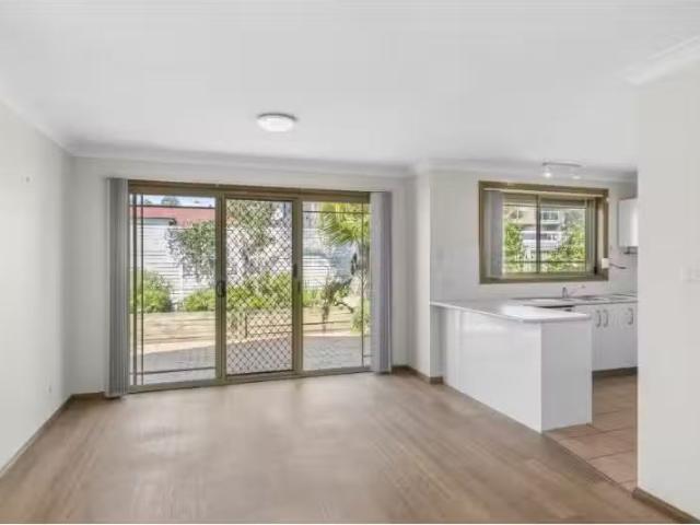Apartment for rent in Wollongong West, New South Wales