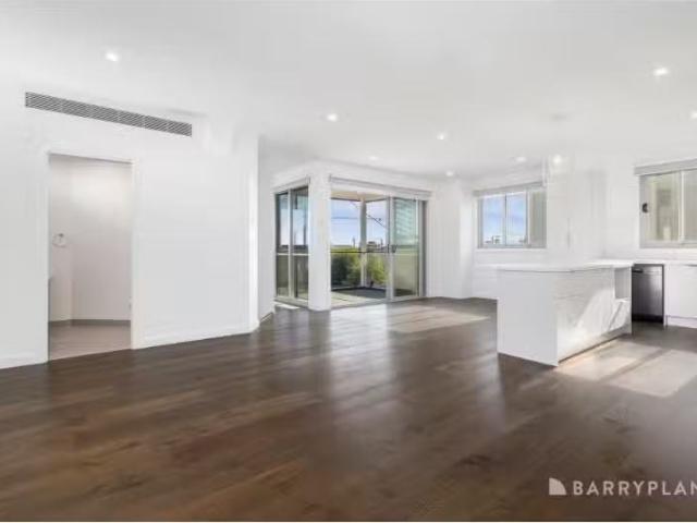 Condo for rent in Camerons Creek, Victoria