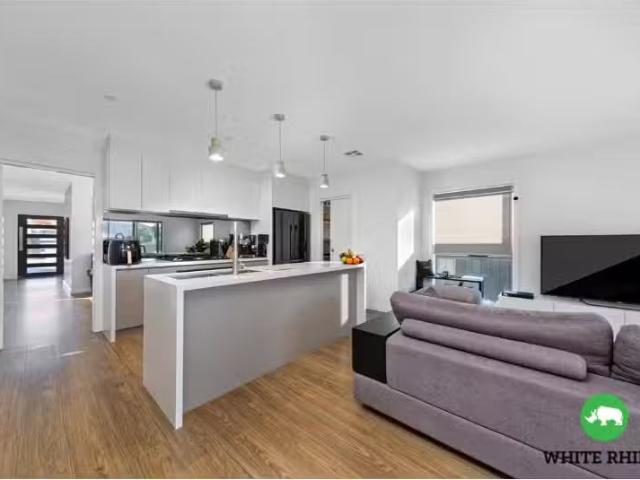 House for rent in Googong, New South Wales