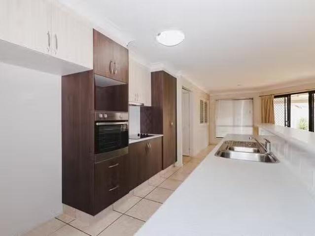 House for rent in Highfields, Queensland