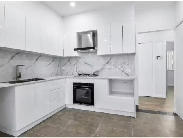 House for rent in Oxley Park, New South Wales