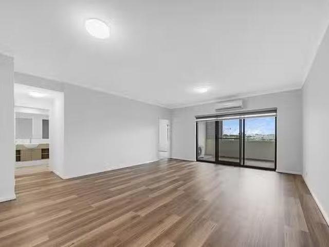 Apartment for rent in Cockburn Central, Western Australia