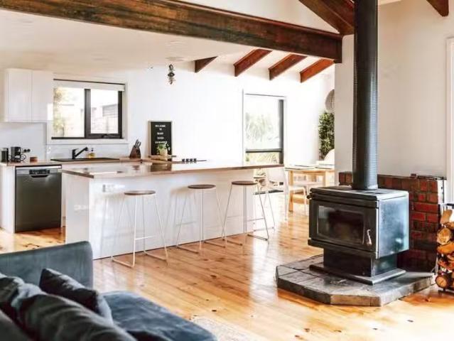 House for rent in Scamander, Tasmania
