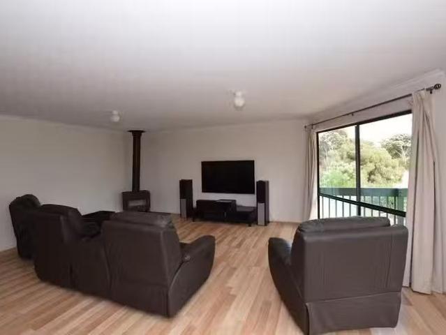House for rent in Nepean Bay, South Australia