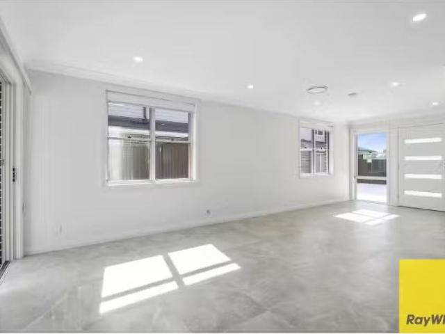 Condo for rent in Sydney, New South Wales