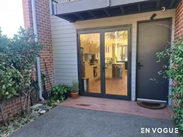 Condo for rent in Hackett, Australian Capital Territory