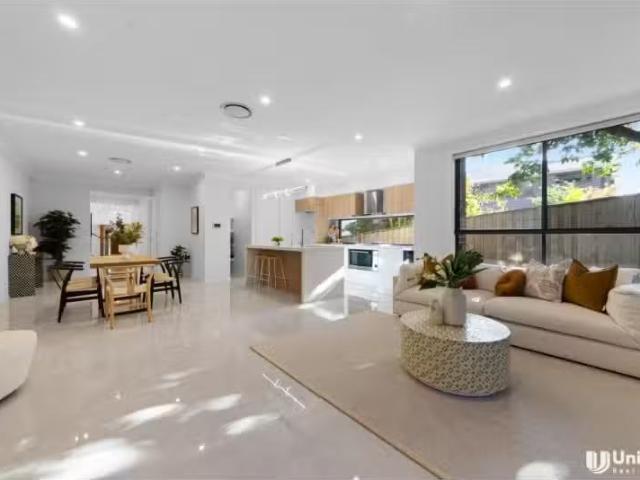 Condo for rent in Sydney, New South Wales