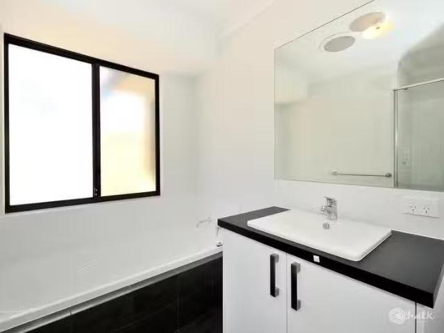 House for rent in Safety Bay, Western Australia
