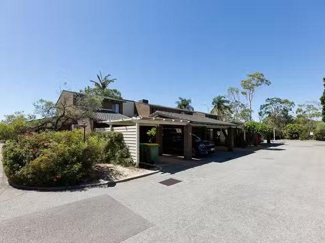 House for rent in Booragoon, Western Australia