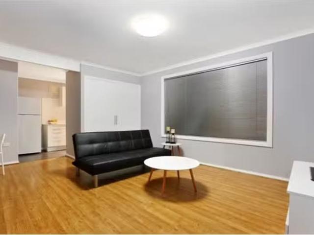 Condo for rent in Wollongong West, New South Wales