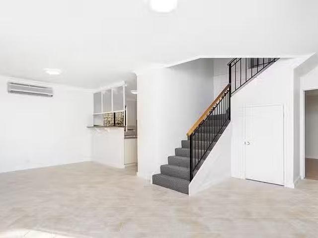 House for rent in Stirling, Western Australia