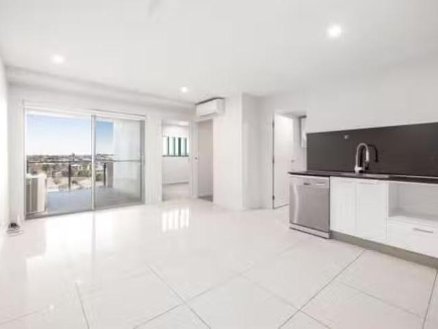 Apartment for rent in Toombul, Queensland
