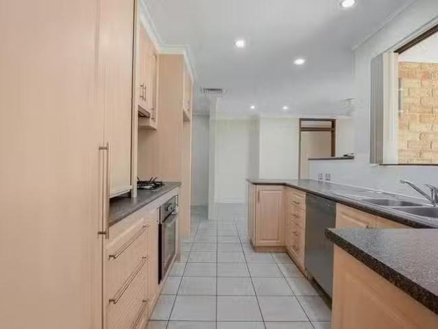 House for rent in Duncraig, Western Australia
