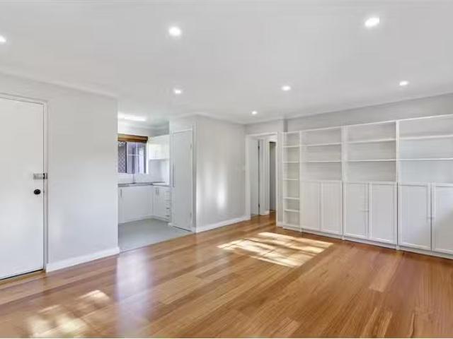 Apartment for rent in Mount Lawley, Western Australia