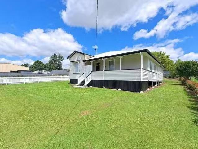 House for rent in Crows Nest, Queensland