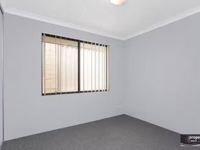 House for rent in Hocking, Western Australia