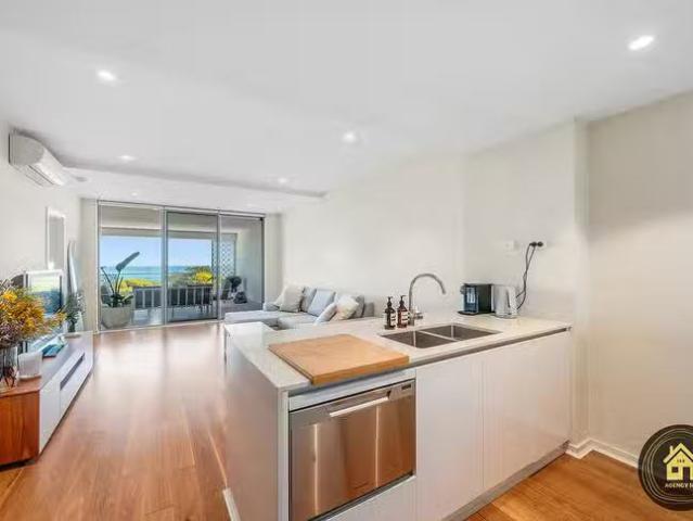House for rent in North Coogee, Western Australia