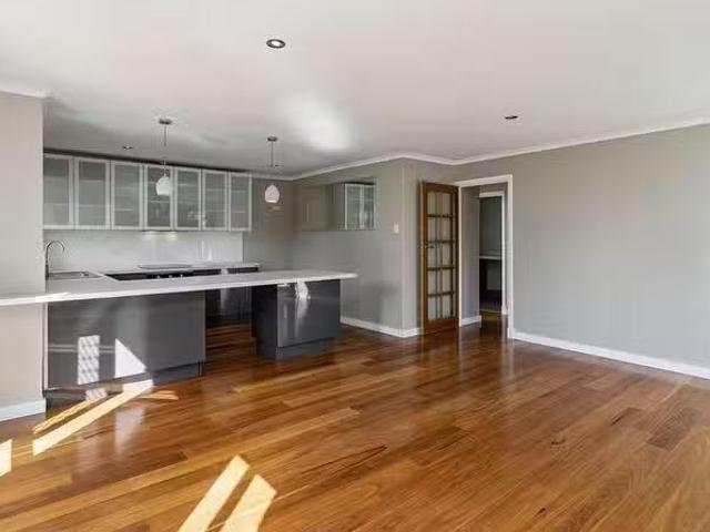 House for rent in Stirling, Western Australia