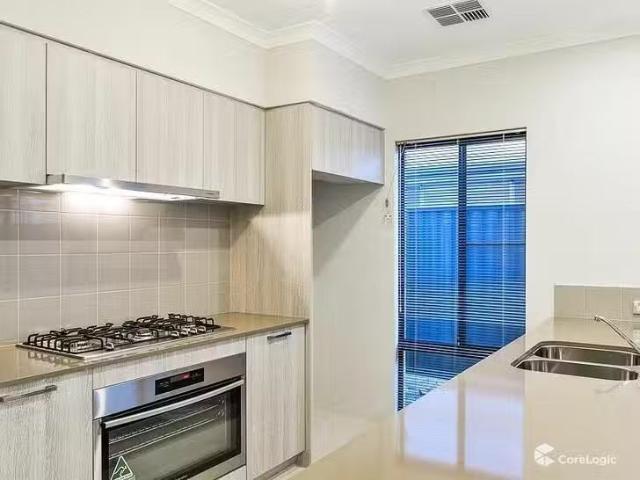 House for rent in Wellard, Western Australia
