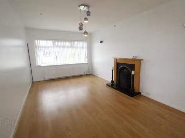 House to rent in Gorteeny, Connacht