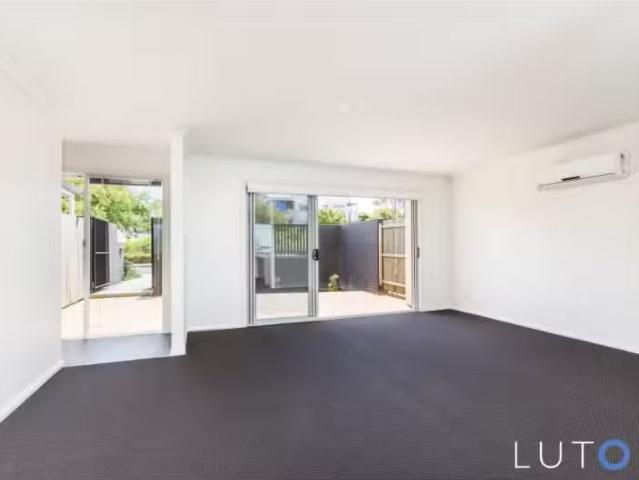 Condo for rent in Casey, Australian Capital Territory