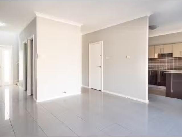 Condo for rent in Sydney, New South Wales