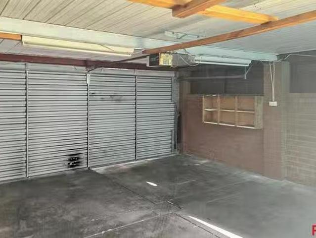 House for rent in Huntingdale, Western Australia