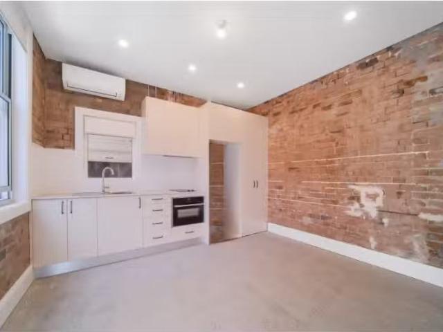 Apartment for rent in Enmore, New South Wales