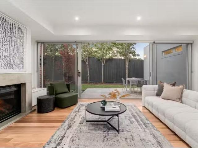 Condo for rent in Camerons Creek, Victoria