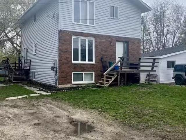 Condo for rent in Clearview, Ontario