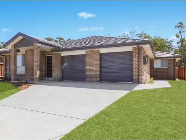 House for rent in Thrumster, New South Wales