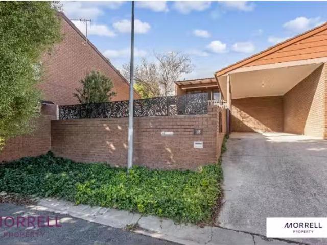 Condo for rent in Woden, Australian Capital Territory