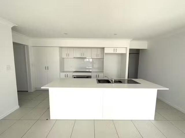 House for rent in Westbrook, Queensland