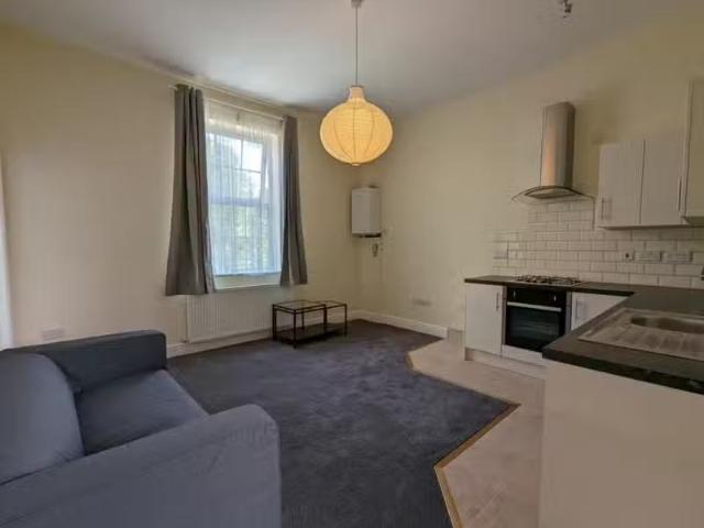 Apartment for rent in Olton, West Midlands