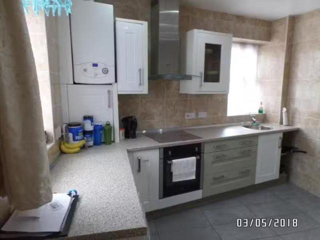 House for rent in Penylan, Falcon Lodge