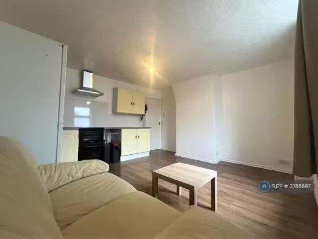House for rent in Higher Audley, Blackburn