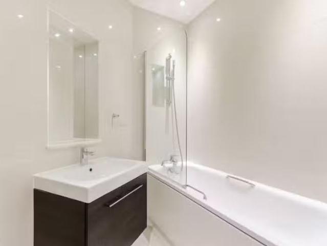 House for rent in Surbiton, Greater London