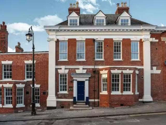 House for rent in Coleshill CP, Gun Hill