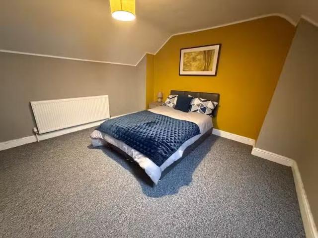 House for rent in London Borough of Croydon, Purley