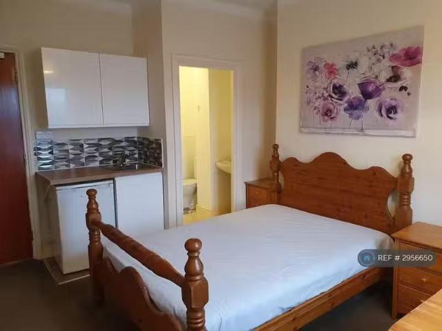 House for rent in Elmton, East Midlands