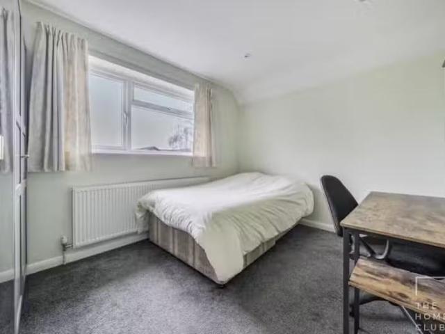 House for rent in Westborough, Surrey