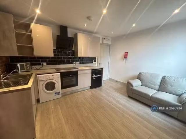 House for rent in Stirchley, West Midlands