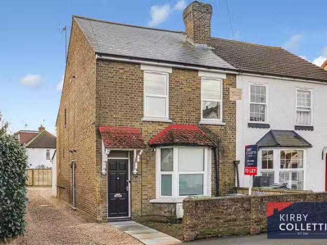 House for rent in Broxbourne, Hertfordshire
