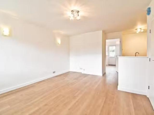 House for rent in Blackhills, Surrey