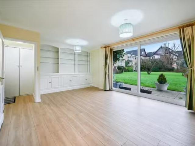Apartment for rent in Beckenham, Greater London