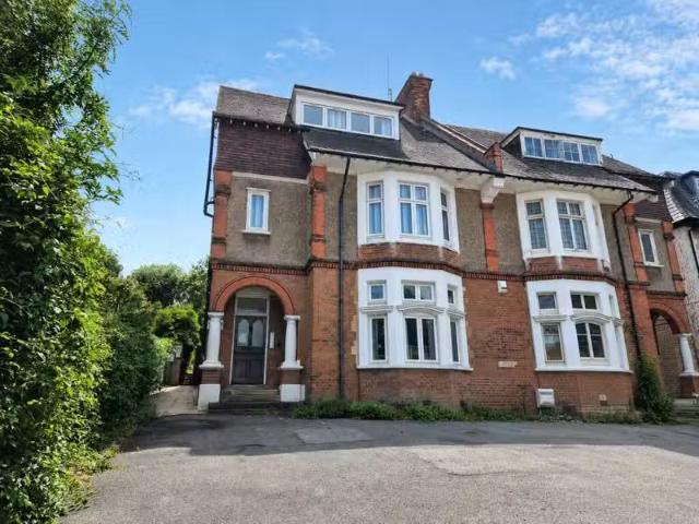 Apartment for rent in Arkley, Greater London