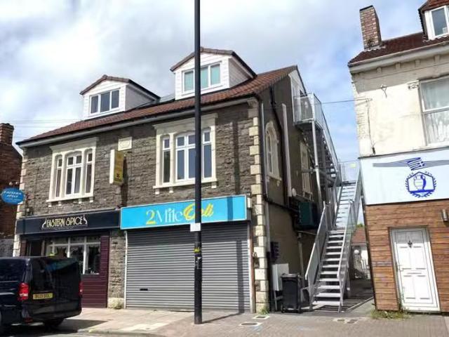 House for rent in Kingswood, School House