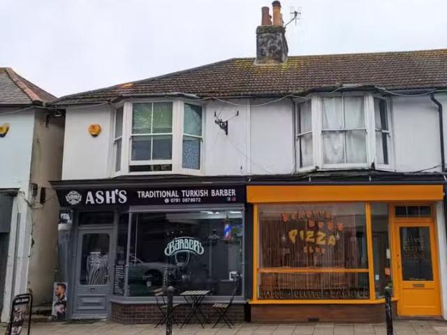 House for rent in London Borough of Ealing, Perivale