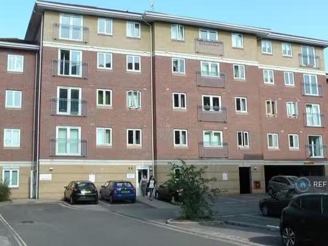 House for rent in Cove, Rushmoor